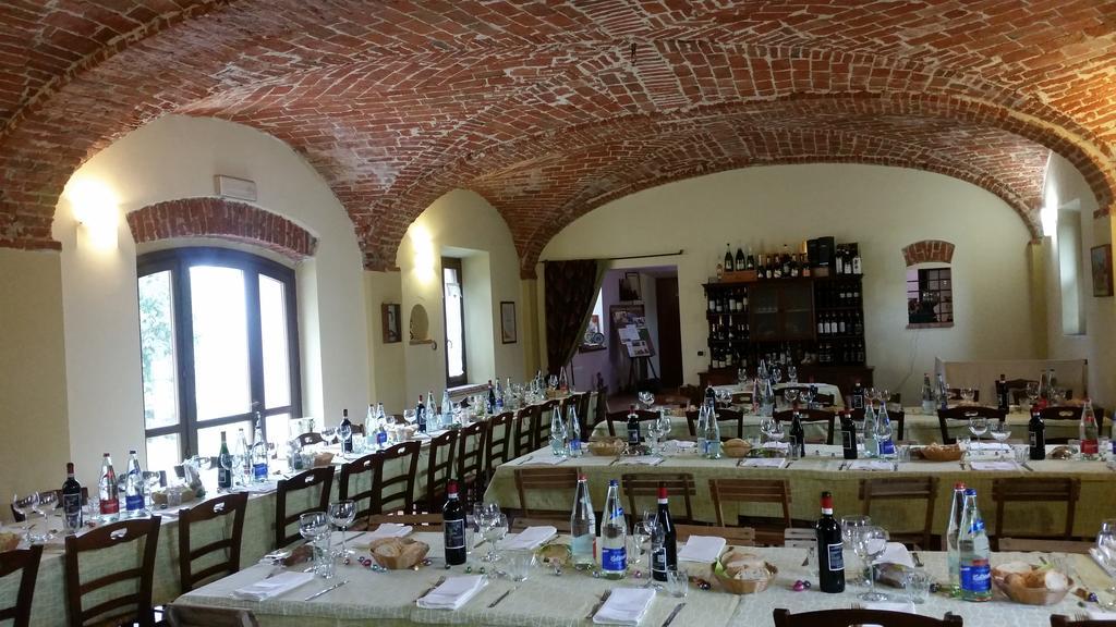 La Cascina Del Castello Vila Asti Exterior foto